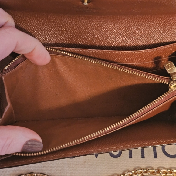 Louis Vuitton Brown Monogram Wallet - Picture 8 of 12